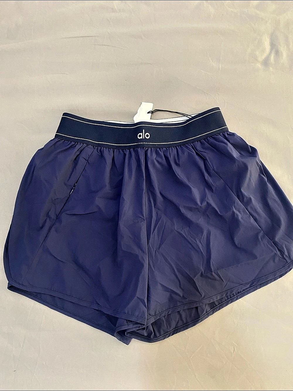 Alo Match Point Athletic Shorts in Blue Size Medium NWT